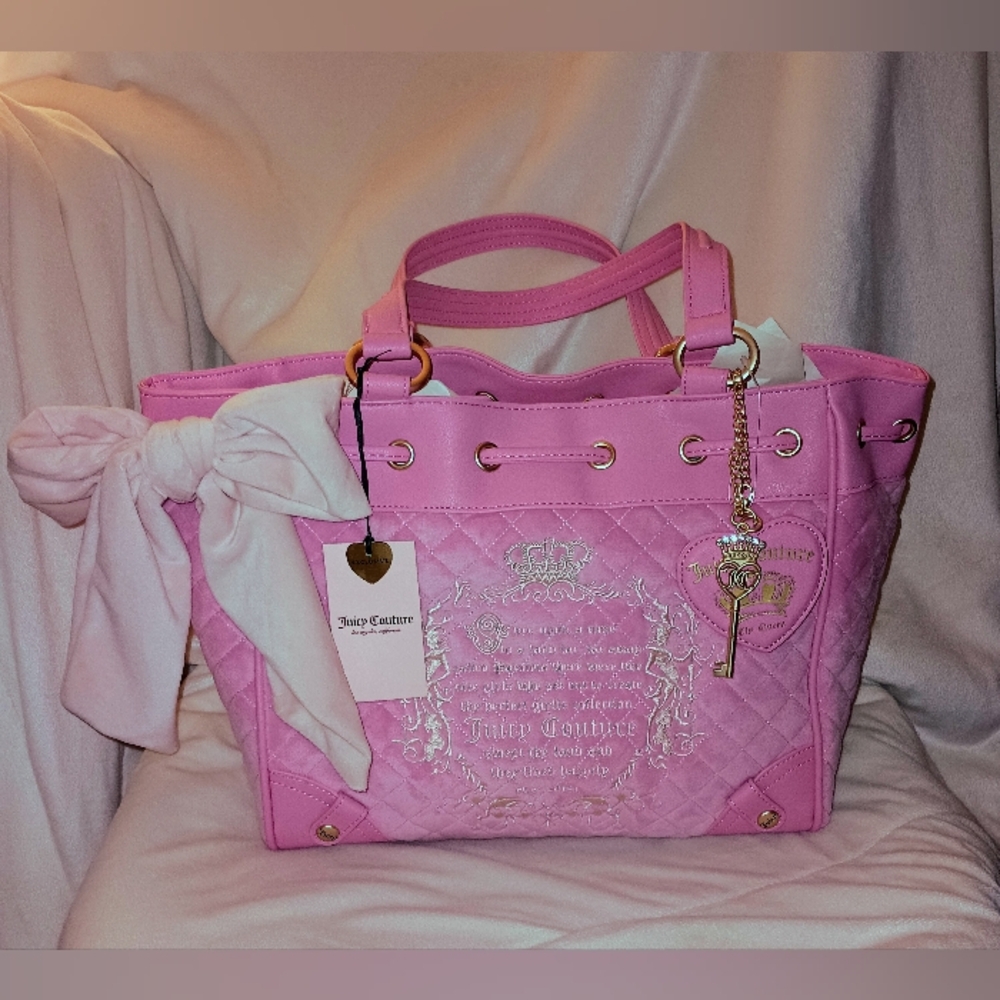 New Juicy Couture Pink Daydreamer